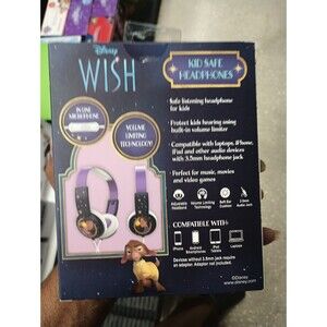 Disneyland  Walt Disney World Wish Movie Headphones
